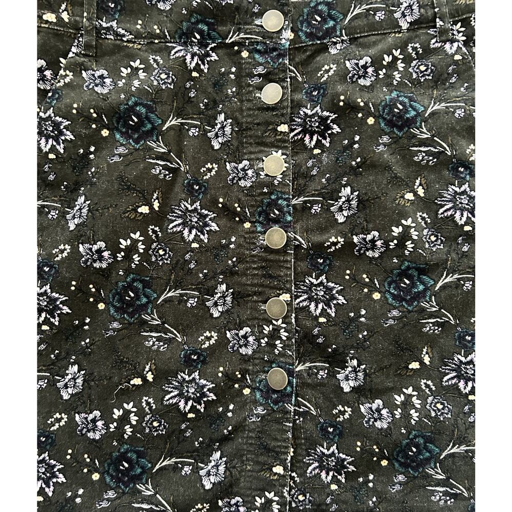 LOFT Floral Corduroy Button Front Mini Skirt Size 8 Olive - Picture 9 of 10